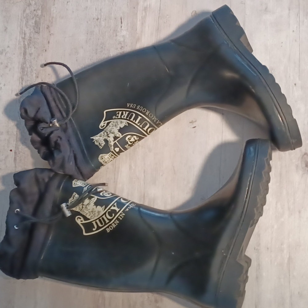 Juicy Couture  Black Rainboots...Size 9